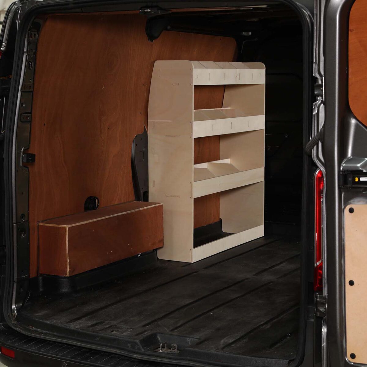 GEN-100-2.jpg Étagère utilitaire pour Peugeot Expert L2, 2016+ Étagère rangement avant côté conducteur du fourgon – Image 3