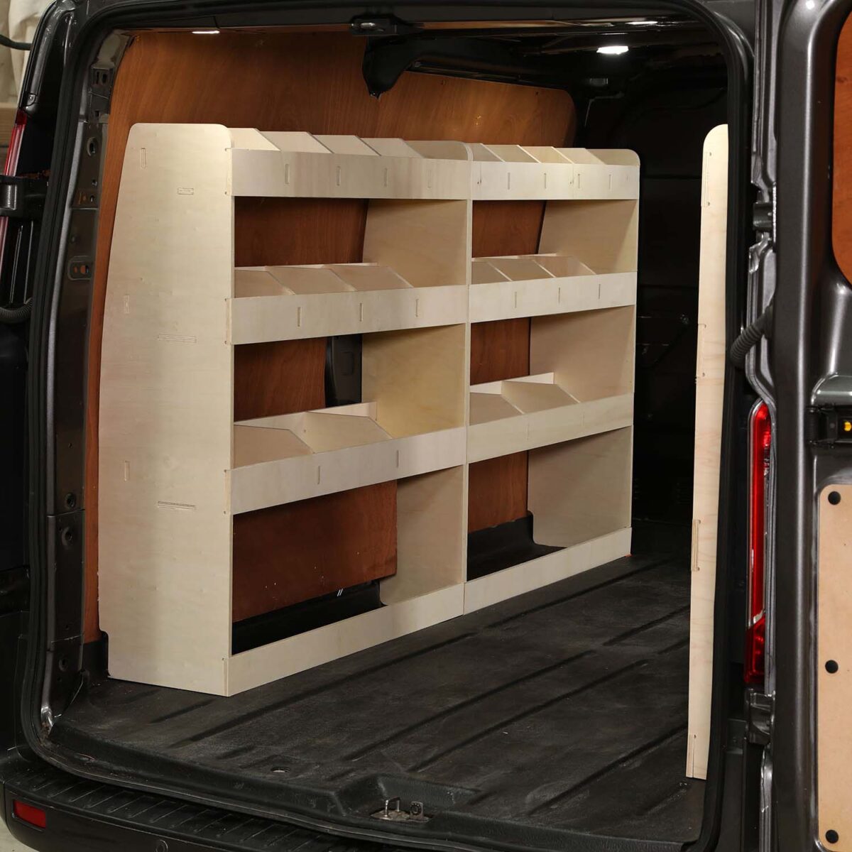 GEN-122-1.jpg Étagère utilitaire pour Peugeot Expert L2, 2016+ Unités de rayonnage triple – Image 2